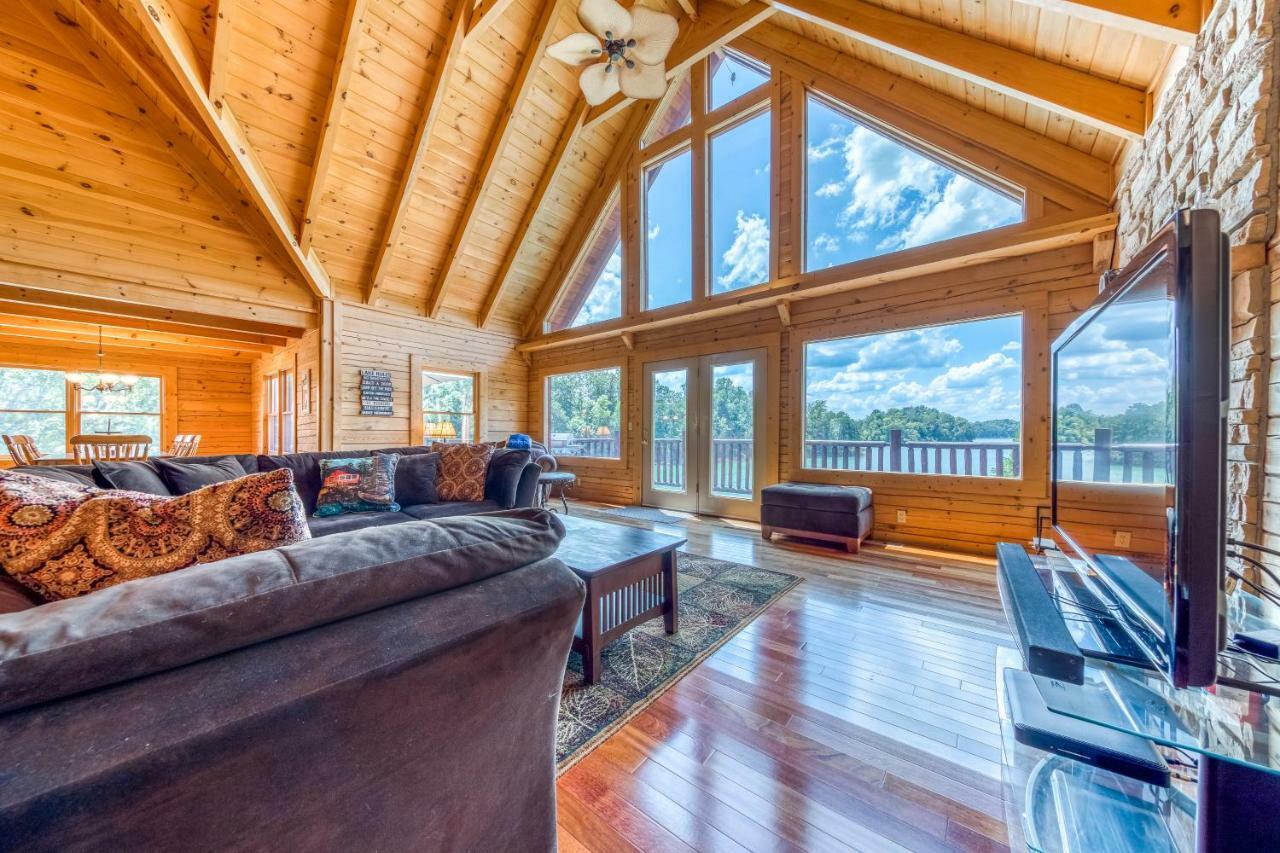 Majestic Lakefront Lodge Sevierville Eksteriør bilde