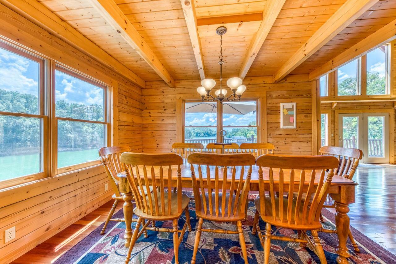 Majestic Lakefront Lodge Sevierville Eksteriør bilde