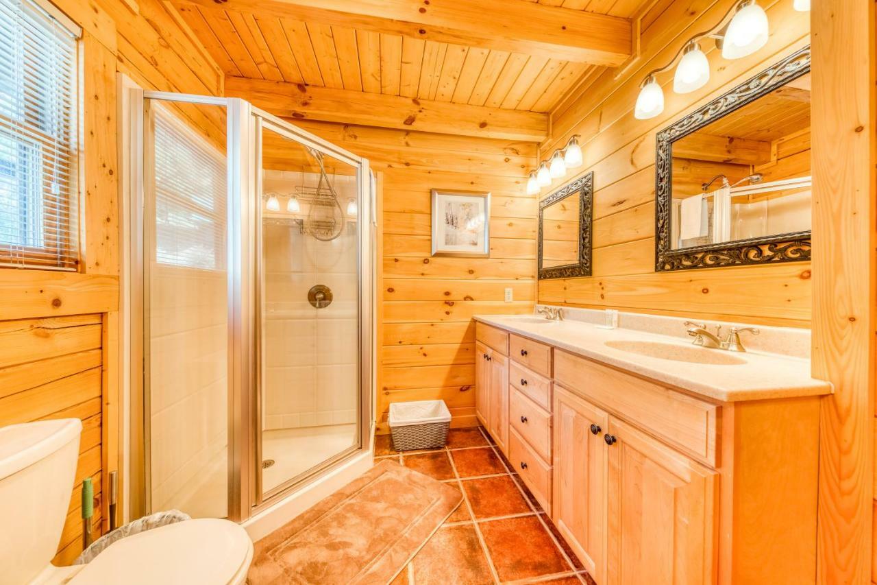 Majestic Lakefront Lodge Sevierville Eksteriør bilde