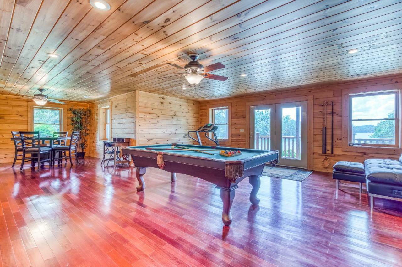 Majestic Lakefront Lodge Sevierville Eksteriør bilde